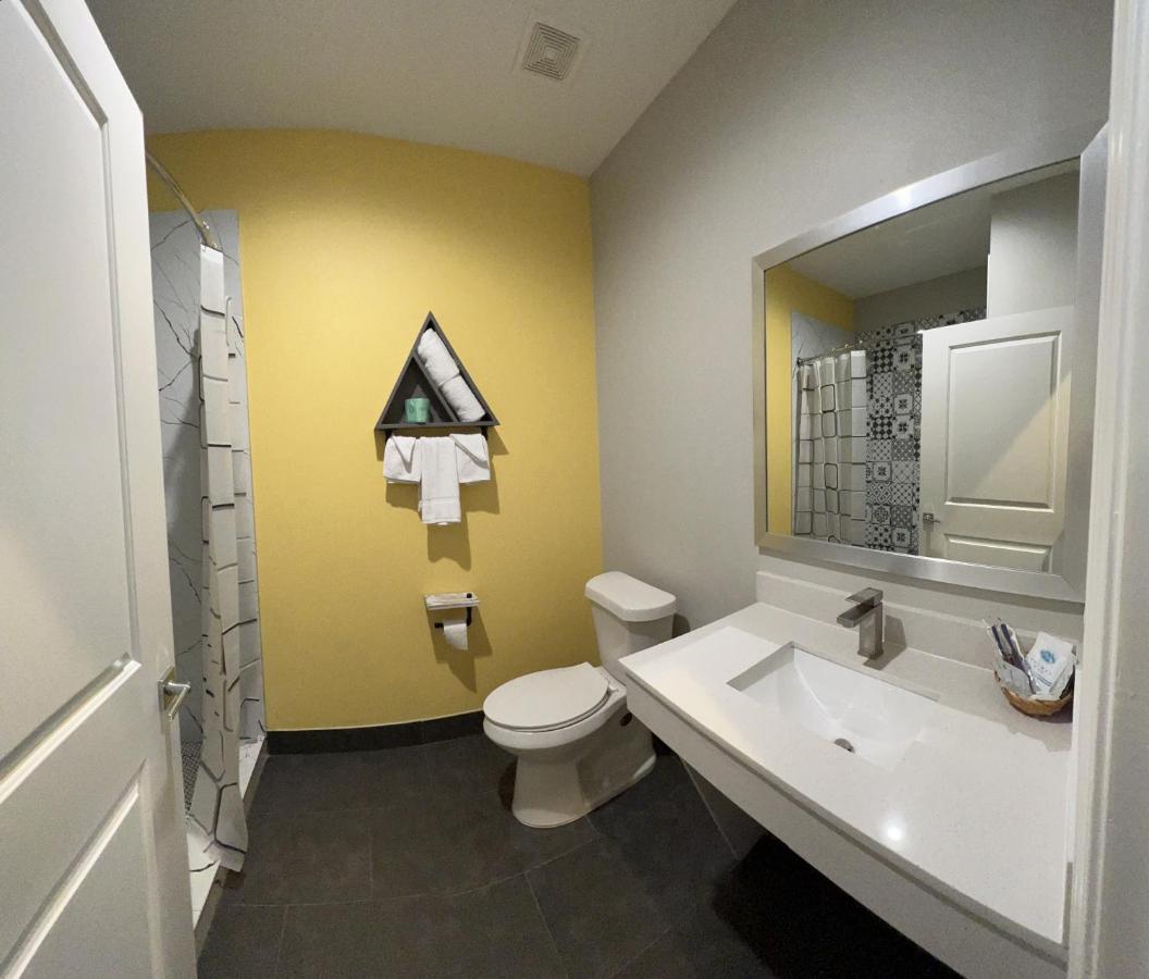 The Residency Suites Sugar Land Bagian luar foto